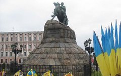 Памятник Богдану Хмельницкому в Киеве. Фото с сайта wikipedia.org