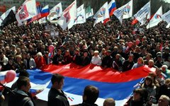 Митингующие в Донецке © РИА Новости, Ирина Горбасева