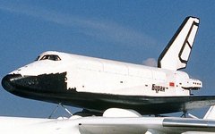 Орбитальный корабль-самолет «Буран». Фото с сайта wikipedia.org