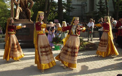 На всемирном фестивале культуры крымских караимов в Евпатории. Фото с сайта 