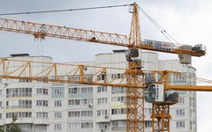 © KM.RU, Илья Шабардин Строительные краны © KM.RU, Илья Шабардин
