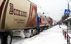 Грузовики на трассе «Россия». Фото с сайта novo.tomsk.ru Грузовики на трассе «Россия». Фото с сайта novo.tomsk.ru