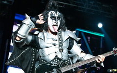 Kiss © KM.RU, Константин Мошков Kiss © KM.RU, Константин Мошков