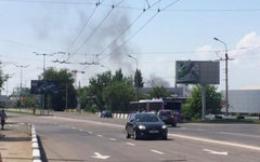 Дым над аэропортом Донецка. Фото пользователя Instagram yulia_iulskaya