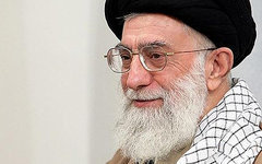Аятолла Хаменеи. Фото с сайта sajed.ir