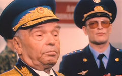 Владимир Шаинский в фильме «ДМБ». Фото с сайта kino-teatr.ru Владимир Шаинский в фильме «ДМБ». Фото с сайта kino-teatr.ru
