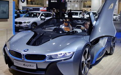 BMW i8 Spyder Concept © KM.RU, Кирилл Савченко BMW i8 Spyder Concept © KM.RU, Кирилл Савченко