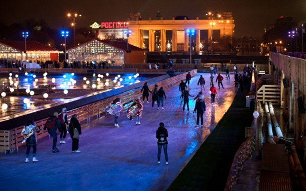 Новогодняя Москва: куда пойти в зимние каникулы