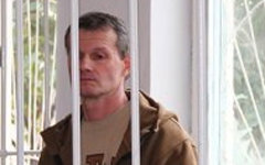 Осужденный в Таджикистане российский летчик Осужденный в Таджикистане российский летчик