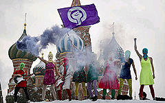 Pussy Riot. Фото с сайта pussy-riot.livejournal.com Pussy Riot