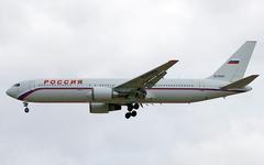 Самолет авиакомпании «Россия». Фото с сайта wikipedia.org