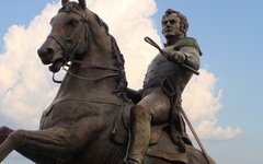 Памятник генералу А. П. Ермолову в Орле. Фото с сайта obzor-mest.ru