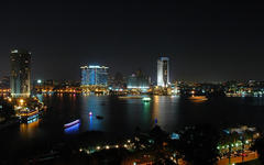 Ночной Каир. Фото с сайта wikipedia.org