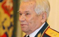 Михаил Тимофеевич Калашников. Фото с сайта wikipedia.org Михаил Тимофеевич Калашников. Фото с сайта wikipedia.org