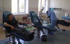 Донорство крови. Фото с сайта wikipedia.org Донорство крови. Фото с сайта wikipedia.org