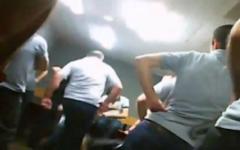 Пытки в грузинских тюрьмах. Кадр из видео на YouTube Пытки в грузинских тюрьмах. Кадр из видео на YouTube