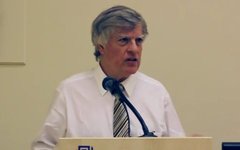 Дэвид Сэттер. Скриншот с видео в YouTube Дэвид Сэттер. Скриншот с видео в YouTube