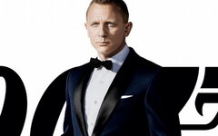 Фрагмент постера к фильму «007: Координаты «Скайфолл» Фрагмент постера к фильму «007: Координаты «Скайфолл»