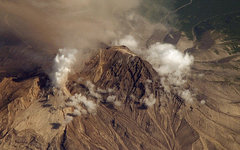 Вулкан Шивелуч. Фото с сайта nasa.gov Вулкан Шивелуч. Фото с сайта nasa.gov