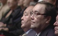 Урал Рахимов. Стоп-кадр с видео в YouTube Урал Рахимов. Стоп-кадр с видео в YouTube