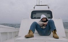 Кадр из фильма «Огонь в море» Кадр из фильма «Огонь в море»