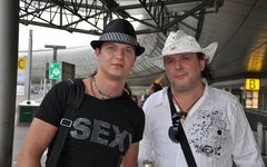 Сергей Бондаренко с отцом. Фото с сайта nancyfan.ru Умер Сергей Бондаренко