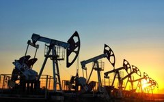 Фото с сайта wikimedia.org Добыча нефти