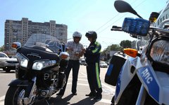 © KM.RU, Илья Шабардин Проверка документов