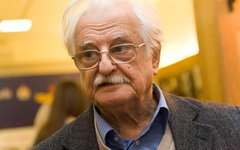 Марлен Хуциев. Фото Валерий Лукьянов с сайта kino-teatr.ru Хуциев остается в больнице