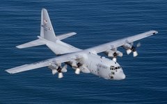 Фото с сайта wikipedia.org Самолет C-130 Hercules
