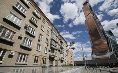С © KM.RU, Алексей Белкин Старые пятиэтажки