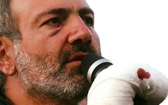Фото со страницы Nikol Pashinyan в Facebook