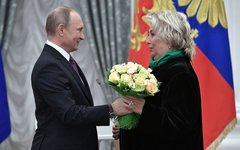 Награждение Орденом «За заслуги перед Отечеством» IV степени. 24 мая 2017 года. Фото с сайта kremlin.ru Тарасова