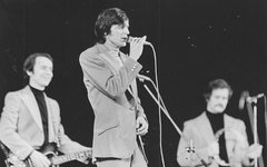 Архивное фото с сайта via-era.narod.ru Умер самый первый исполнитель песни «Снег кружится» Юрий Петерсон